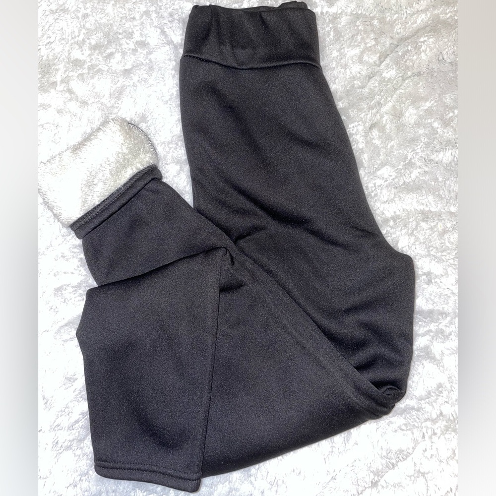 Warm Soft & Cozy Fleece Lined Mid Rise Skinny Leggings - Picture 2 of 8